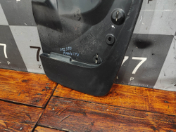 Брызговик передний правый Toyota Land Cruiser Prado 150 09-нв Б/У Оригинал 7662160180