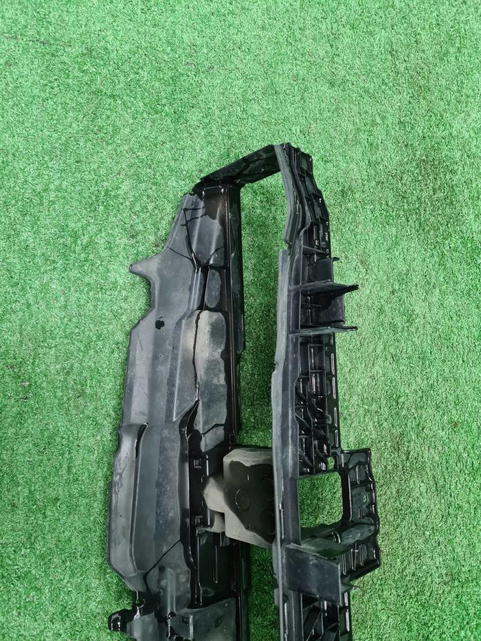 Воздуховод радиатора BMW 4er G22 (2020-н.в.)