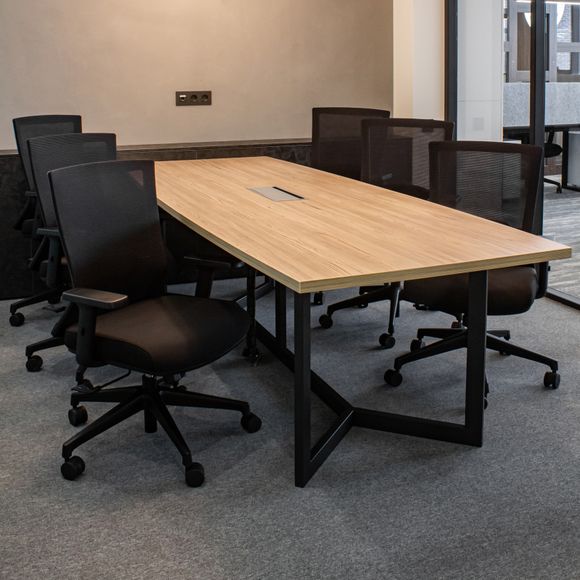 Переговорные столы
