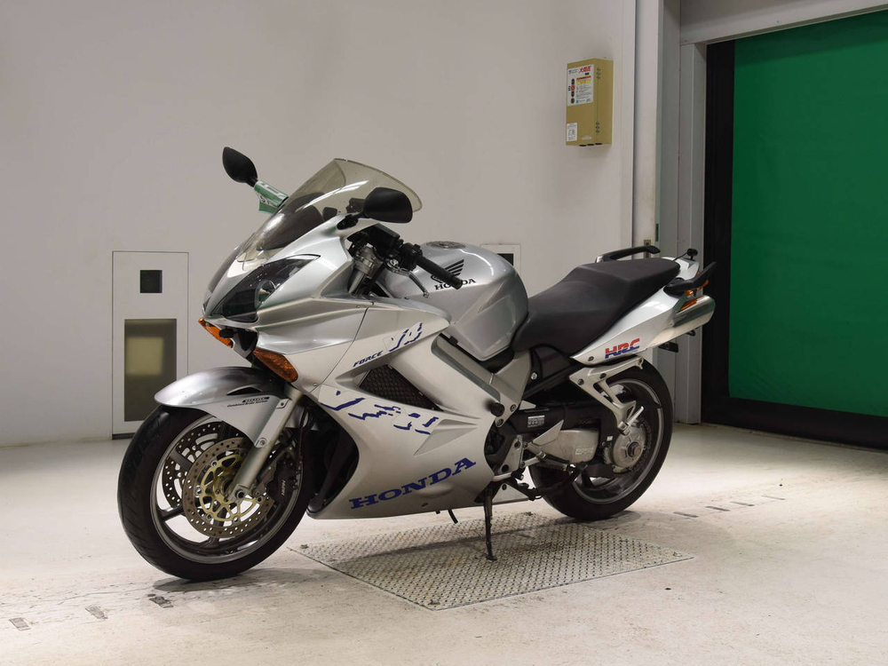 Honda VFR800F , 2005