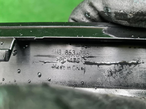 Молдинг переднего бампера Audi Q8 (18-23) S-line