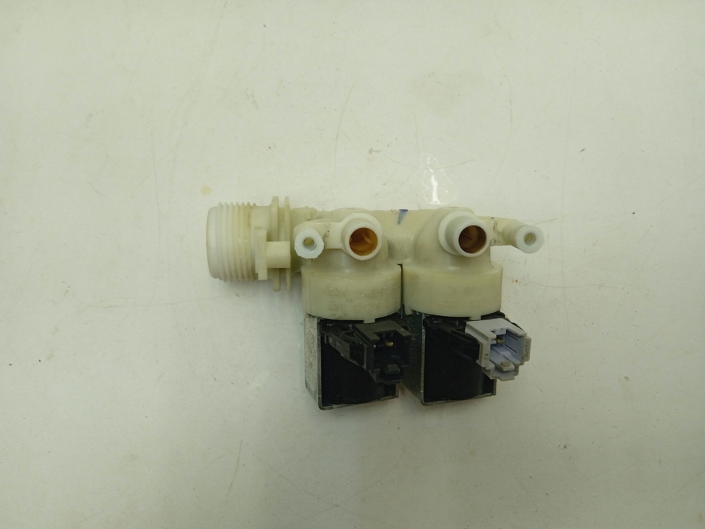 RST602 кт158 Клапан подачи воды для стиральной машины Hotpoint-Ariston RST602 б/у