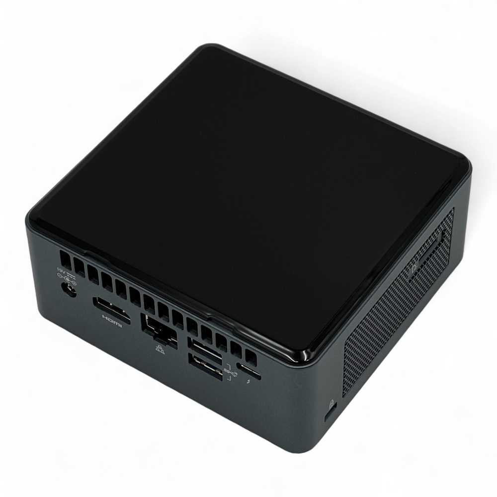 Canyon NUC8i7BEN