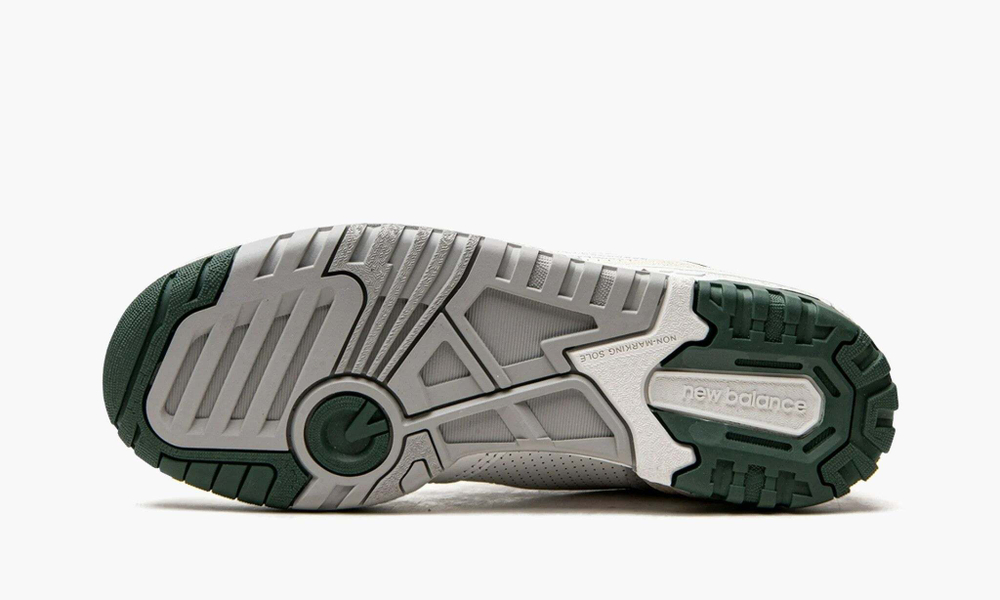 550 "White Nightwatch Green"