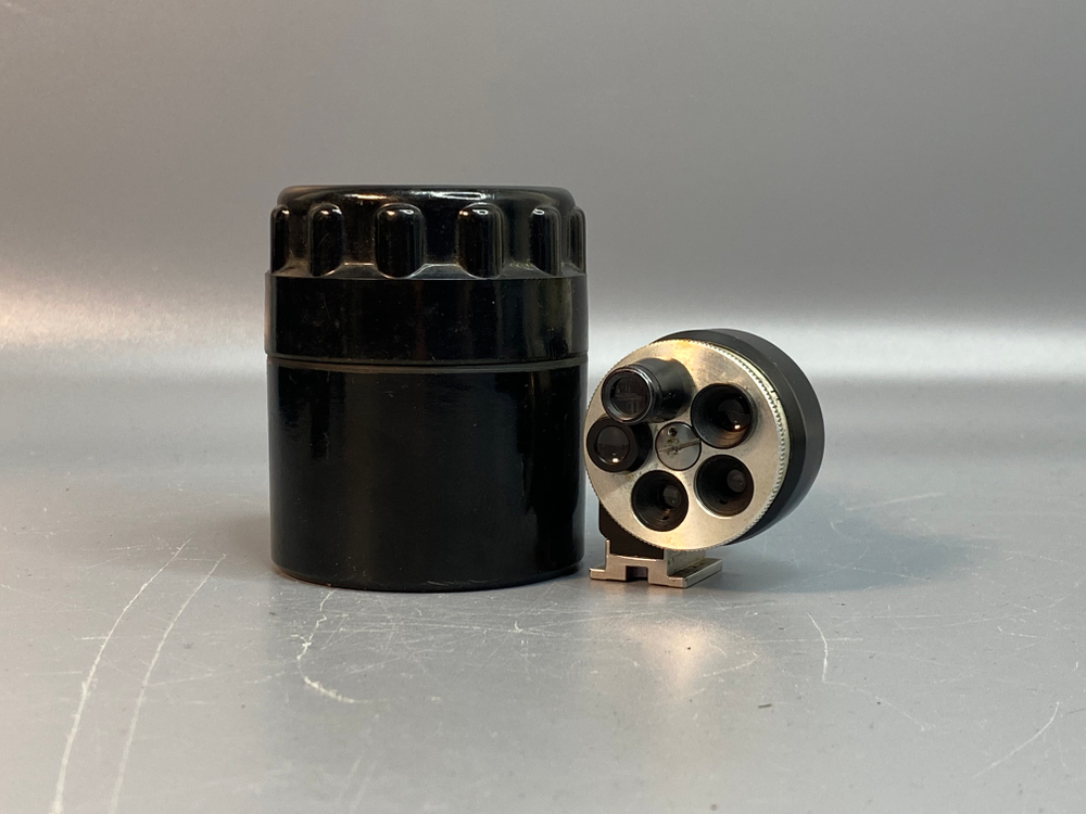 Видоискатель револьверный 24x36