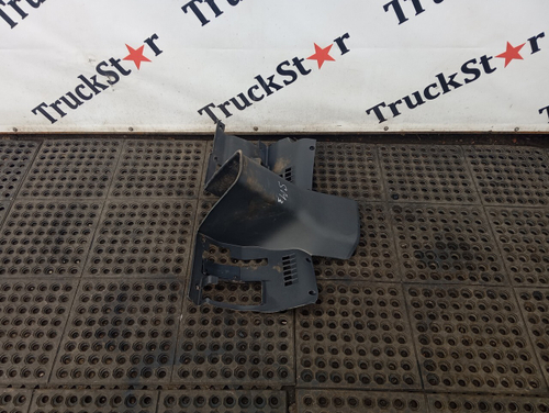 Кожух рулевой колонки нижний 2024г.