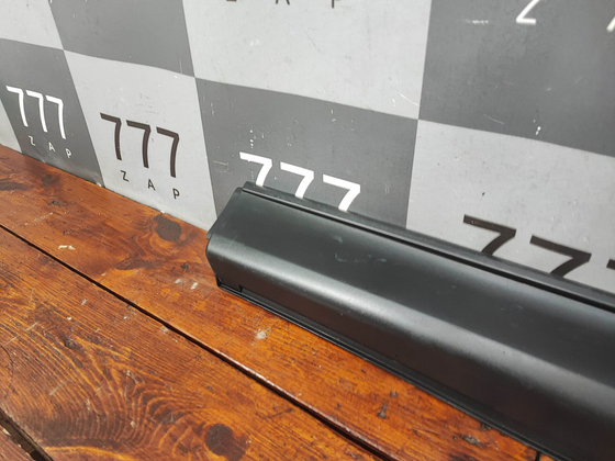 Накладка двери передней левой Mazda CX-5 2 (KF) 17-нв Б/У Оригинал KB7W51RB0E