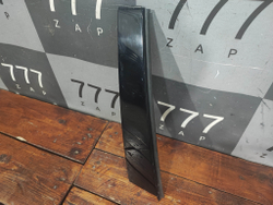 Накладка двери задней правой Audi A3 (8V) 12-20 Б/У Оригинал 8V4839902B