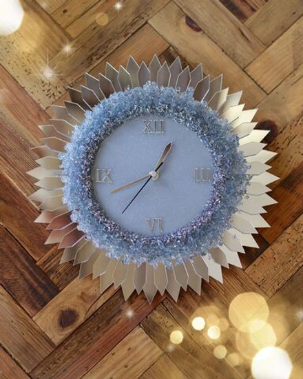 "Чудо света" Кварцевые настенные часы Mirror rays из дизайнерской коллекции Prestige