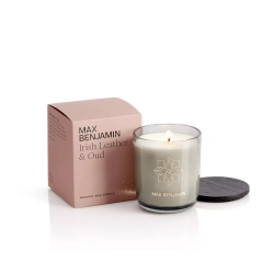 Max Benjamin - Свеча Irish Leather &amp; Oud 210г / артикул   RB-C10  / GTIN 5391533716960