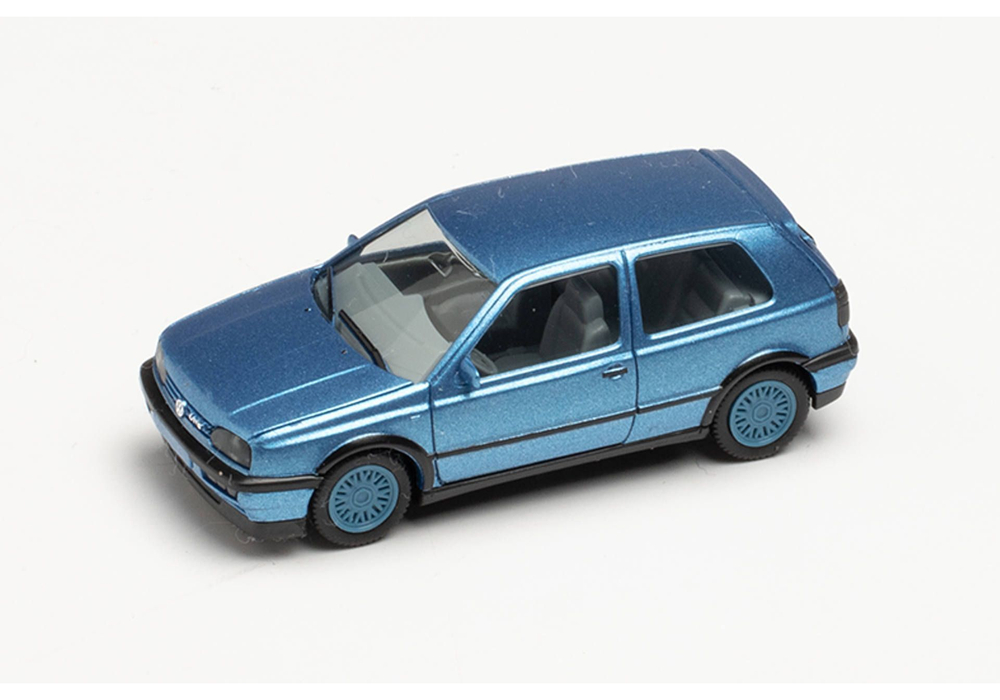 Автомобиль VW Golf III VR6, синий металлик