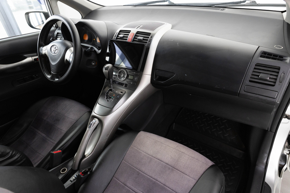 Toyota Auris, 2007 год