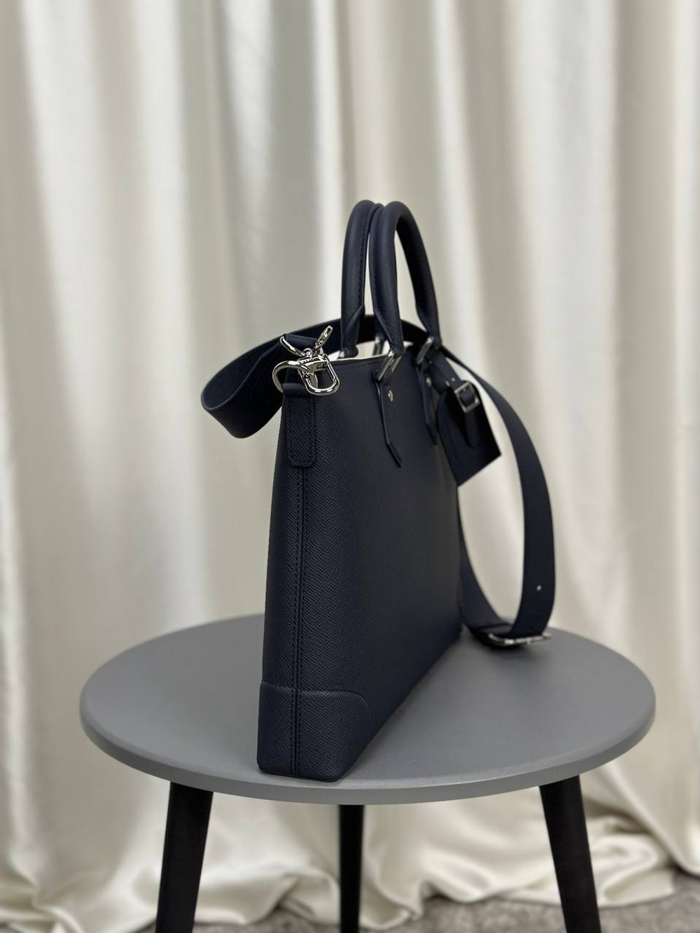 Портфель Louis Vuitton