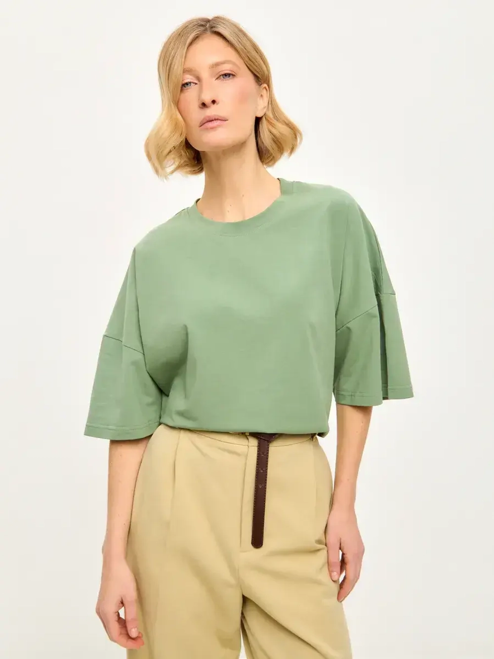 Футболка удлиненная с разрезами оверсайз