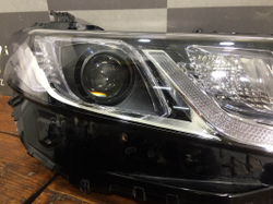 Фара правая LED Toyota Camry (XV70) 17-нв Б/У Оригинал 8111033G00