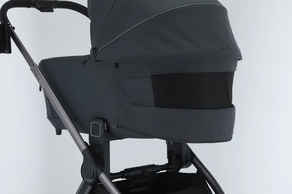 Коляска 2 в 1 SKYTEO AURUM 766