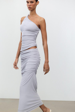 ZARA АСИММЕТРИЧНЫЙ ТОП С ГОРЛОВИНОЙ ХАЛТЕР, СЕРО-СИНИЙ