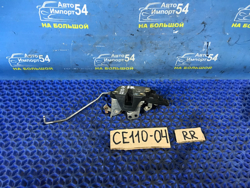 Замок двери передней правой TOYOTA COROLLA 1996