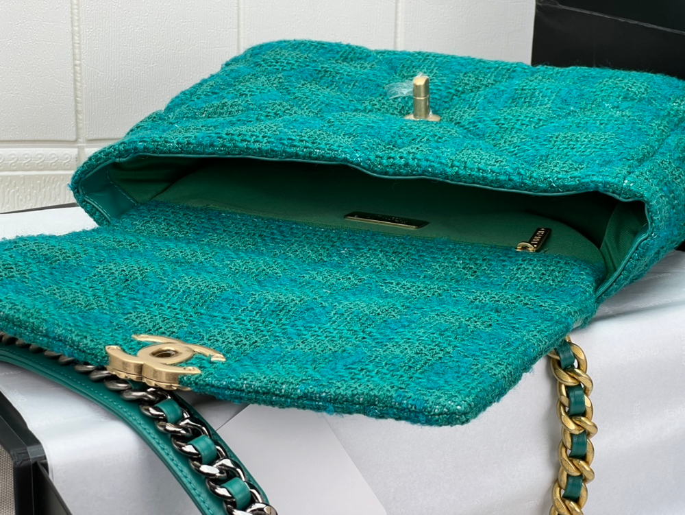 Chanel 19 Bag (2 sizes)