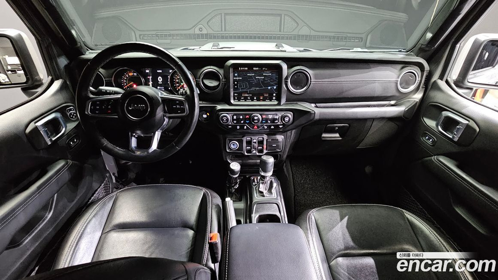 Jeep Wrangler (JL) 2.0 Overland 4 двери (11.2021)