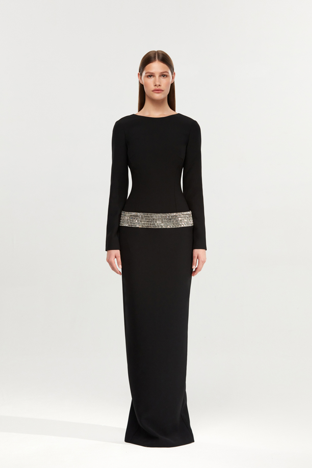Платье макси из крепа с отделкой из кристаллов и открытой спиной