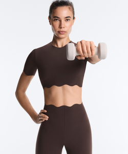 Oysho Топ Compressive волнистый, коричнево-красный