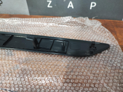 Накладка двери задней левой Jetta 6 10-18 Оригинал 5C6867449A
