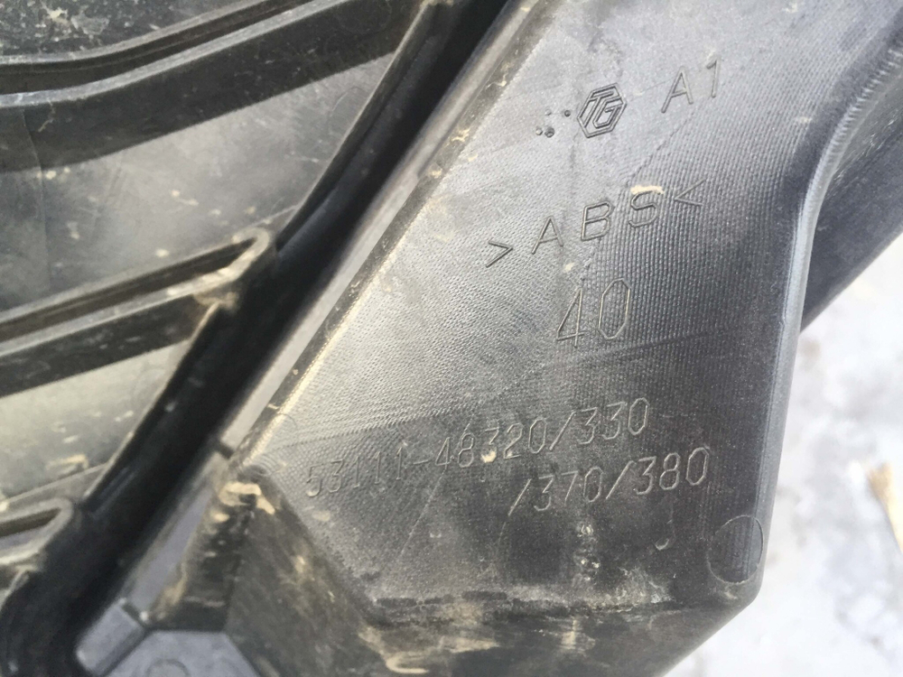 Решетка радиатора Lexus RX 4 15-19 Б/У Оригинал 5311148320