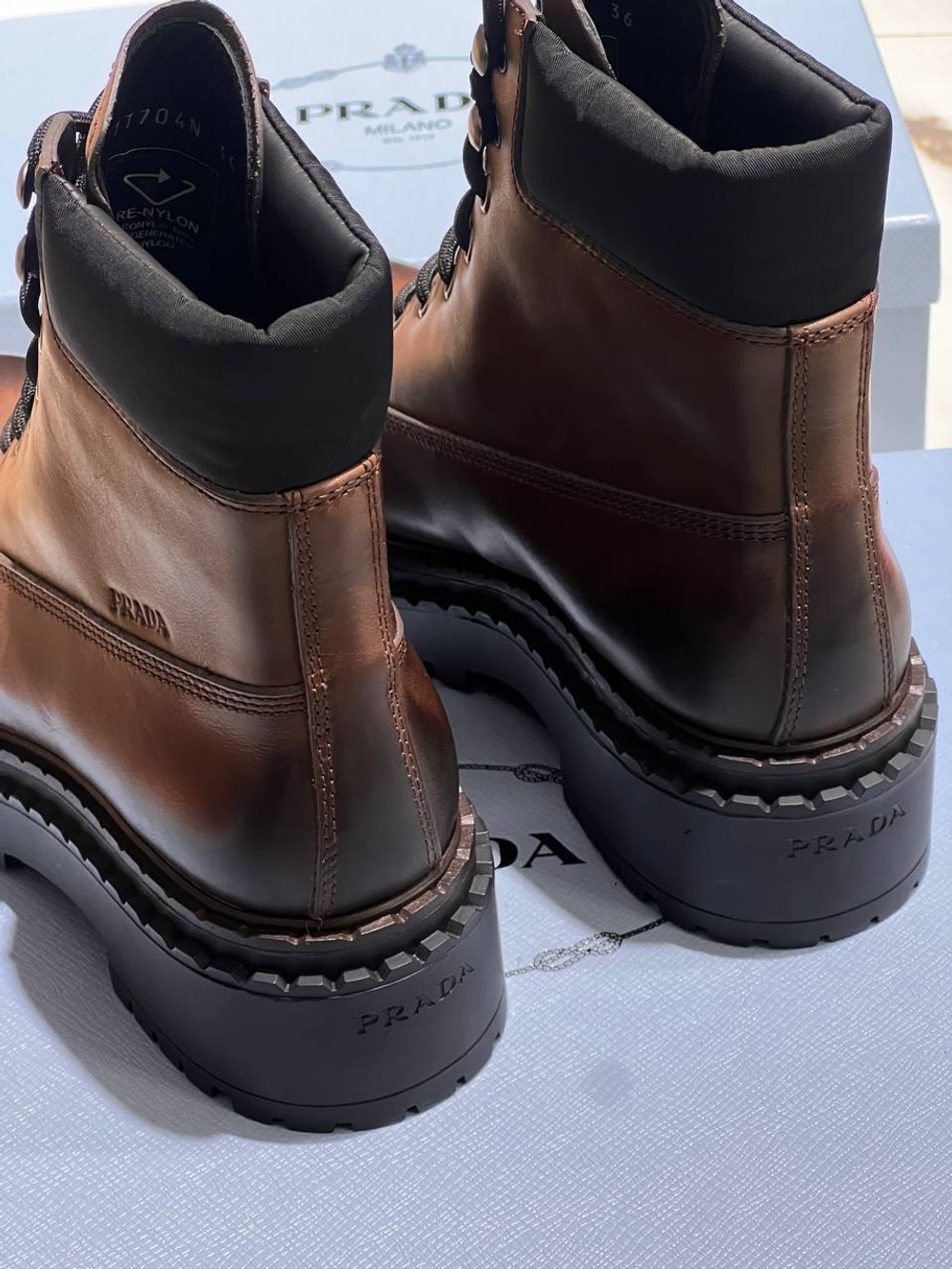 Ботинки Prada