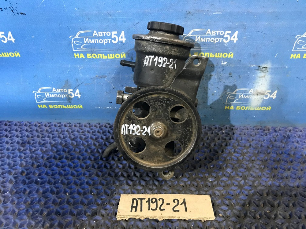 Насос ГУР TOYOTA CARINA 1994