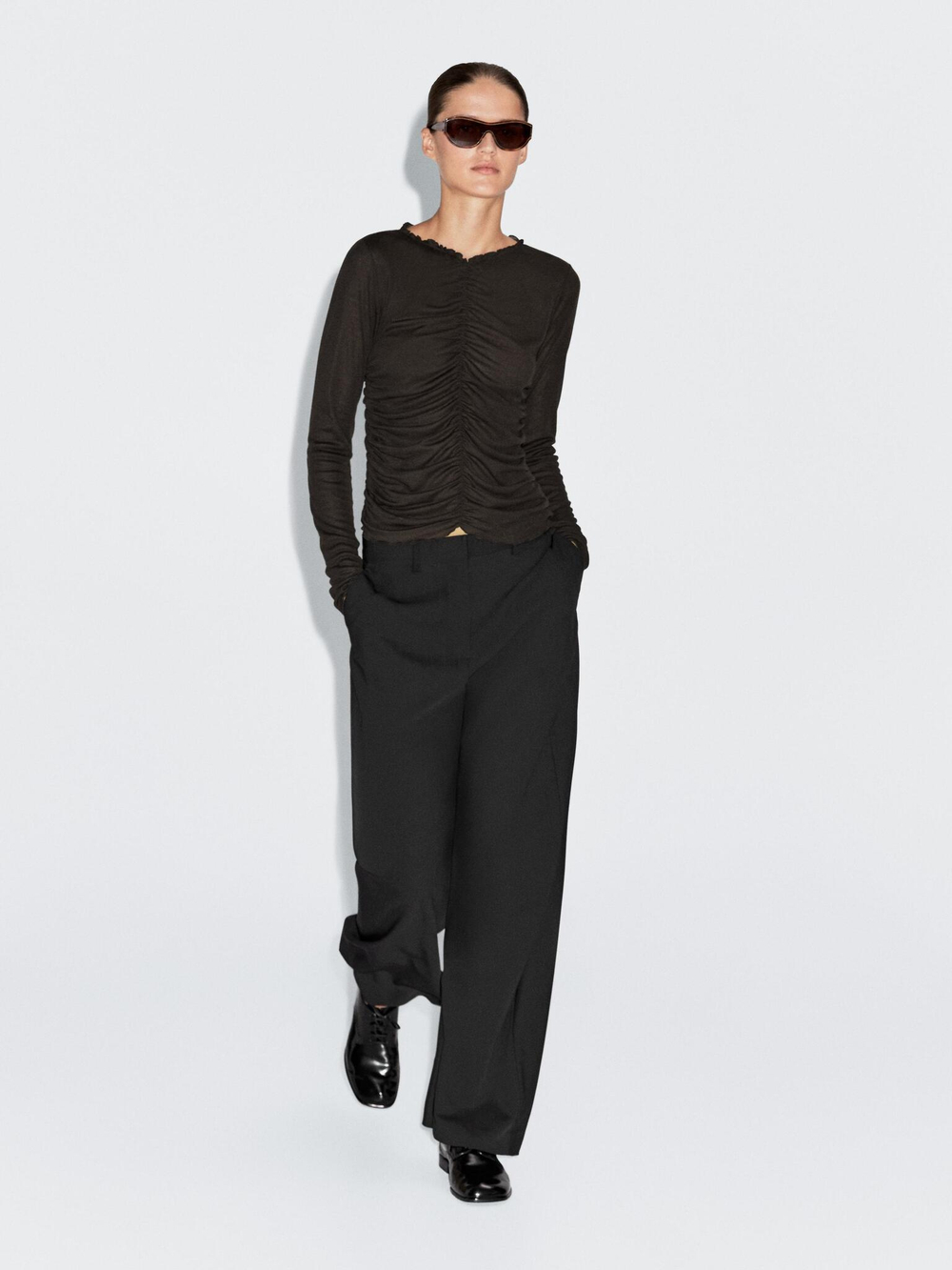 Massimo Dutti Футболка со сборкой и длинными рукавами, коричневый