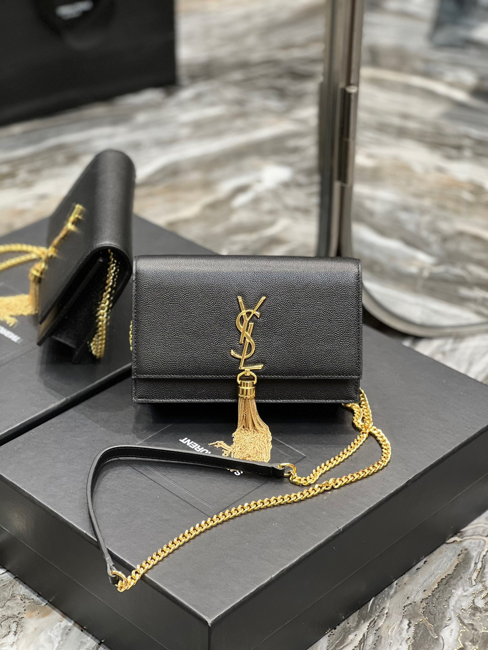Saint Laurent Kate Chain Wallet 19 cm