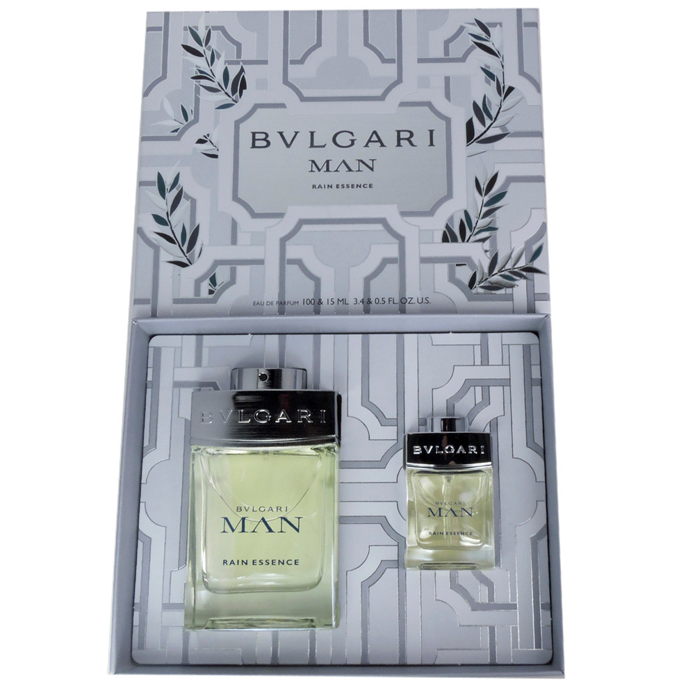 Bvlgari Man Rain Essence — парфюмерный набор для мужчин. В комплекте парфюмерная вода 100 мл и миниатюрный флакон со спреем 15 мл.