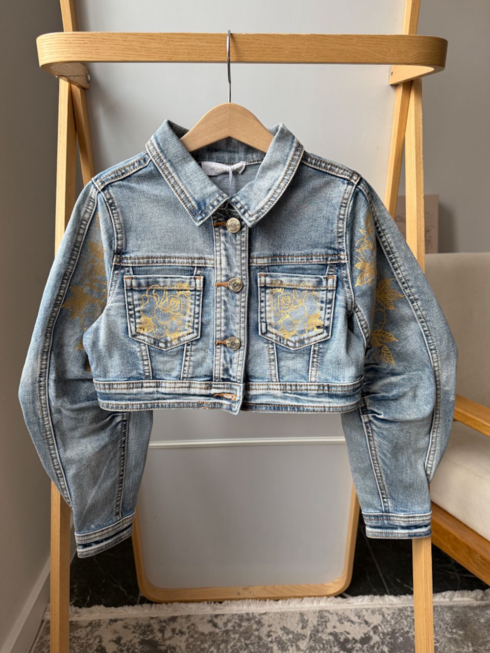 Новая джинсовая куртка Monnalisa, 128