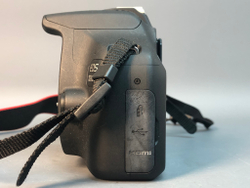 Canon EOS 1200D, 3400 кадров пробега