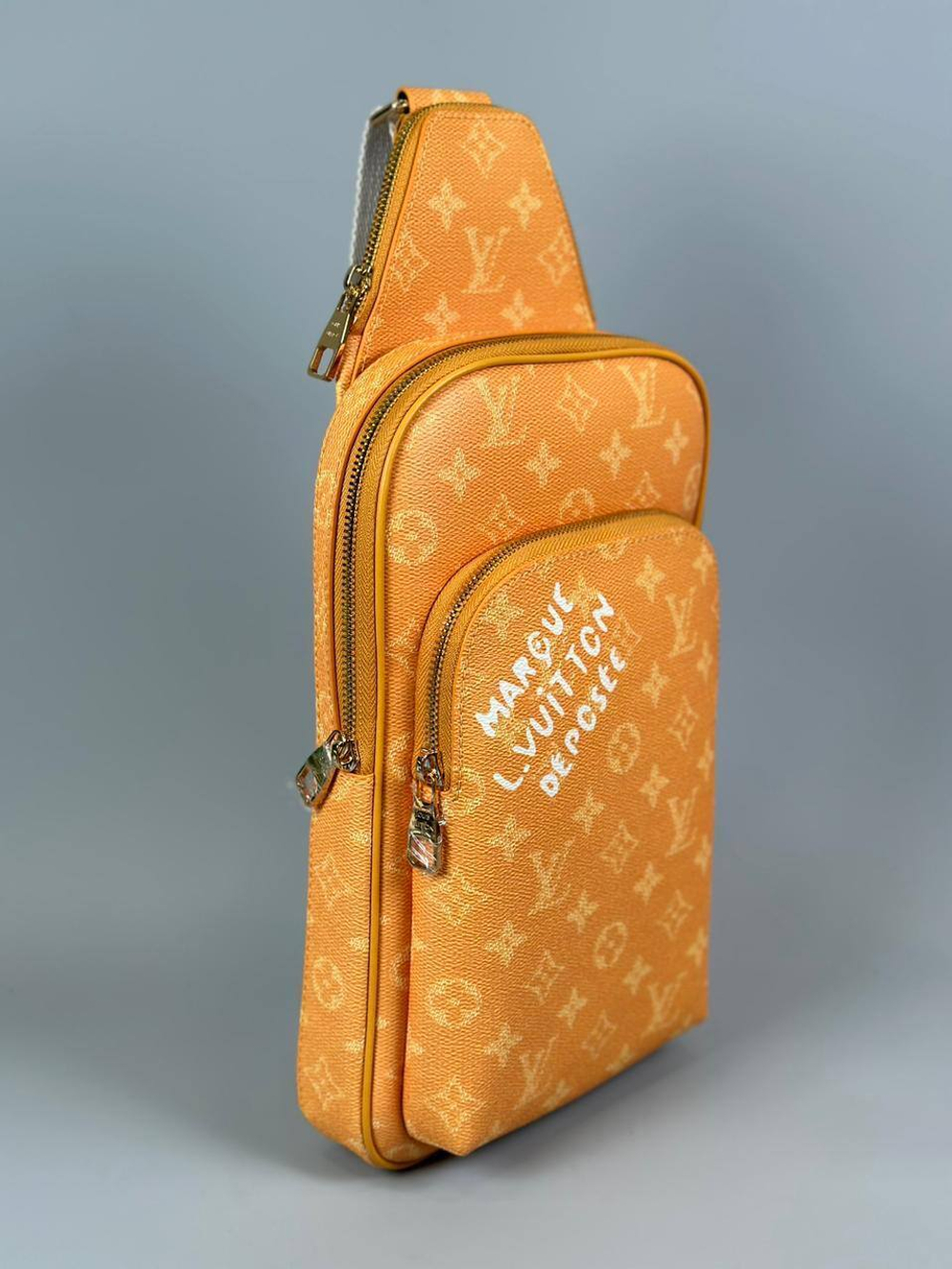 Сумка-слинг Louis Vuitton, арт. 467832388