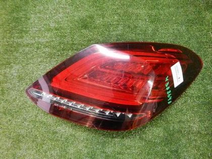 Фонарь правый Mercedes C w205 (2018-2023) LED