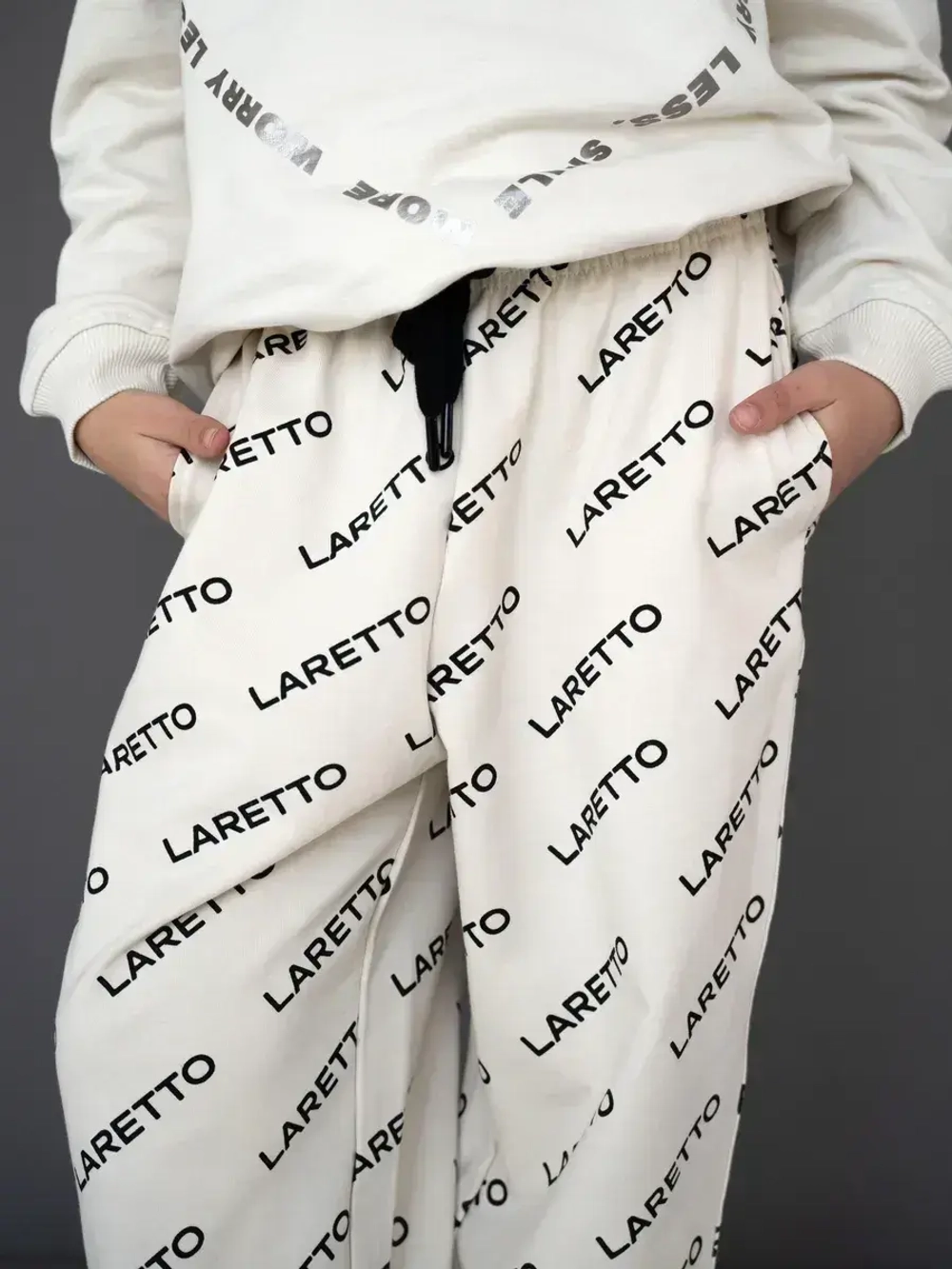 Штаны для девочки спортивные