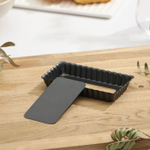 Форма для выпечки с антипригарным покрытием, съемное дно "Рифленый прямоугольник"12*6,5*2 см