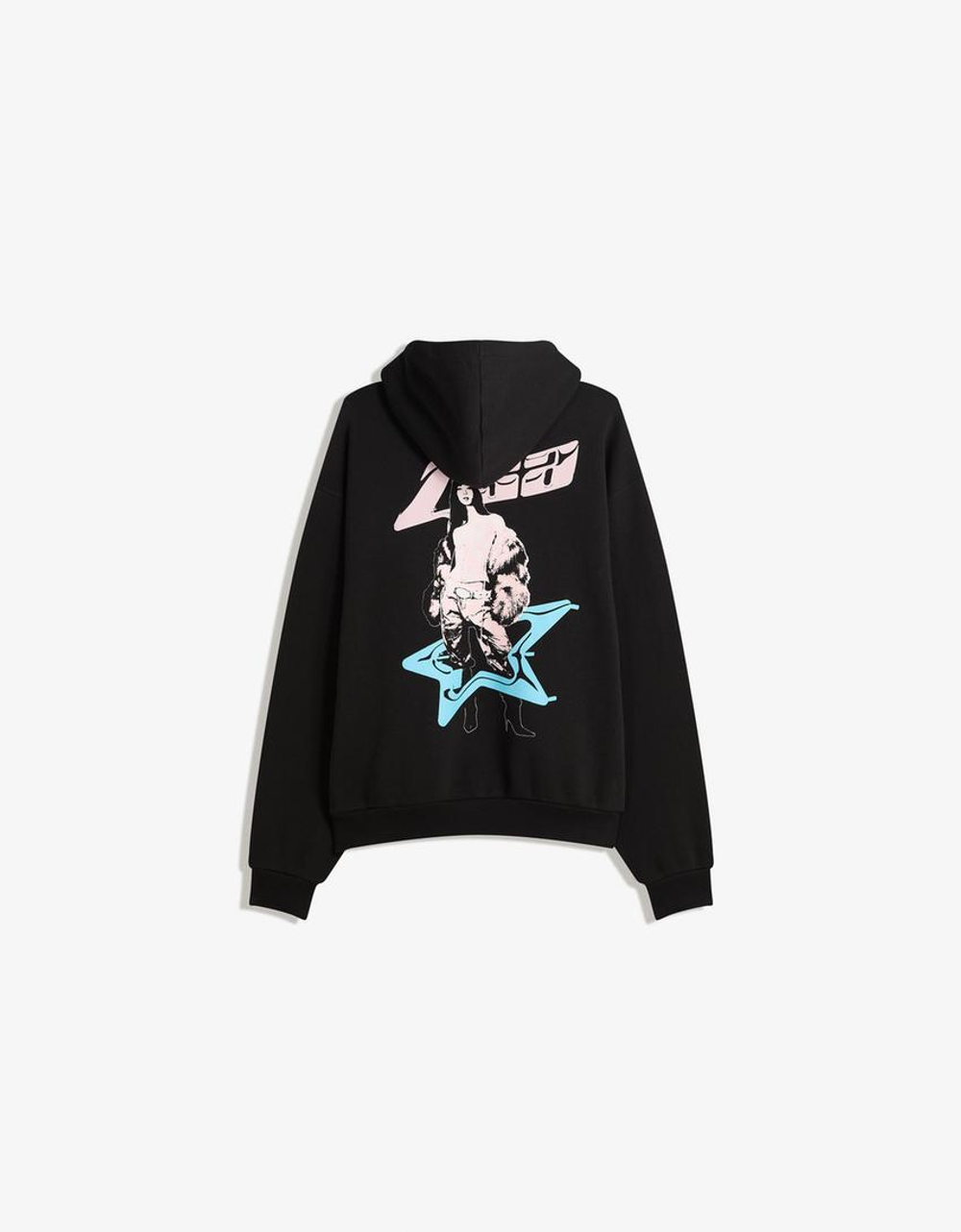 BERSHKA Толстовка с принтом Lisa, черный