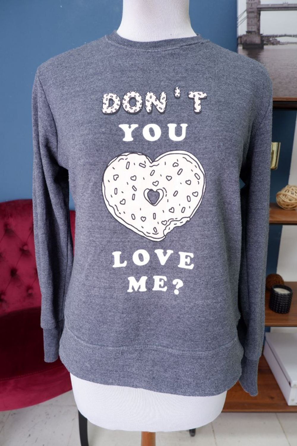 Джемпер LFT стильный 44 размер