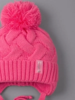 Шапка для девочки на завязках на осень