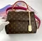 Сумка Louis Vuitton Cluny BB коричневый