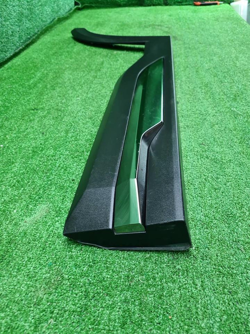 Накладка двери задняя левая Geely Okavango (23-нв)