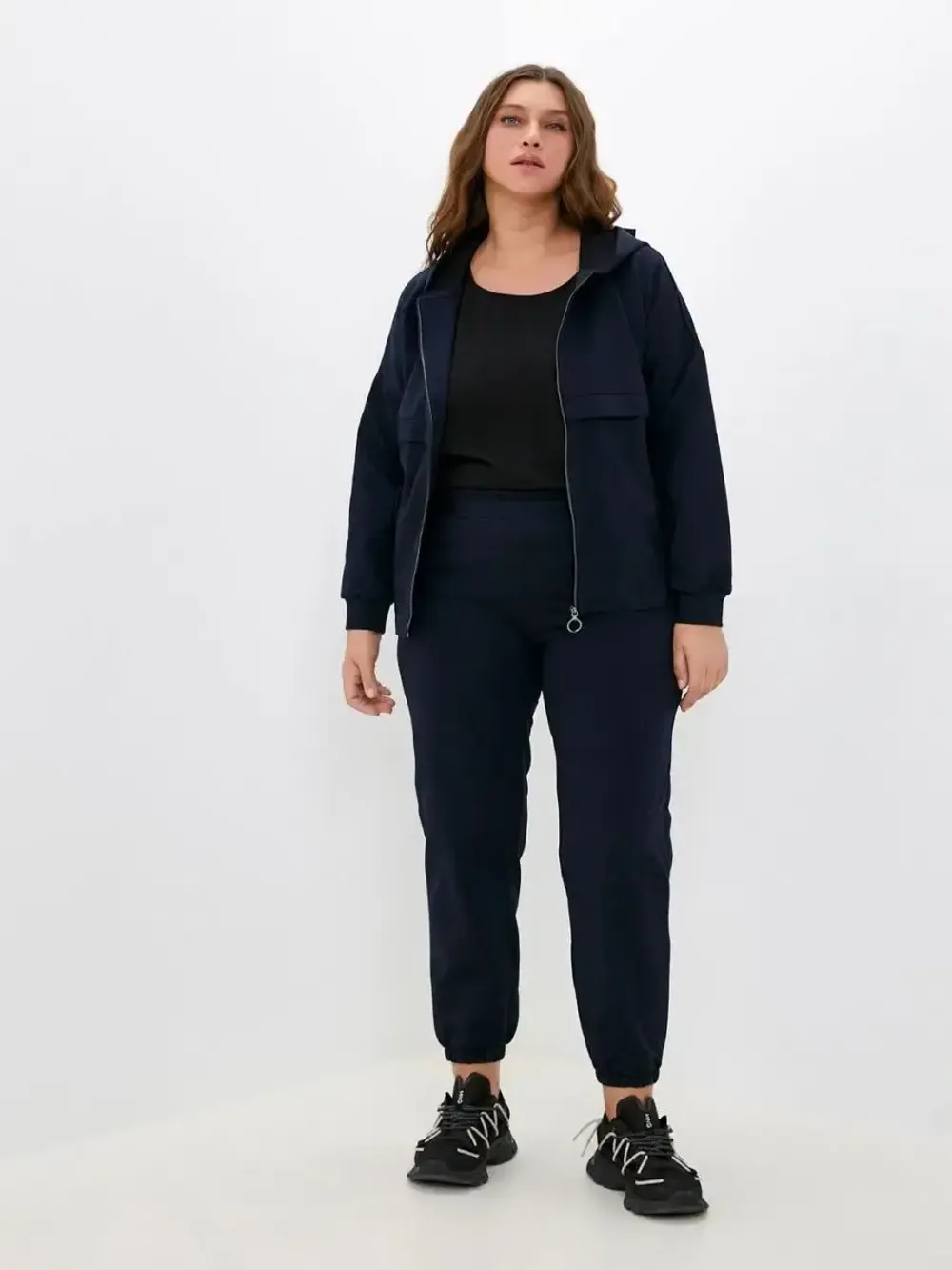 Костюм спортивный