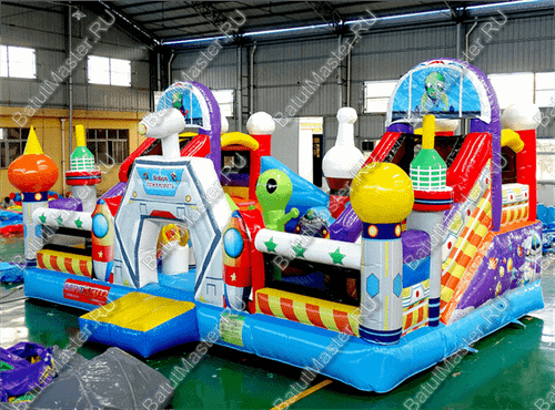 Коммерческий надувной батут "Инопланетяне"