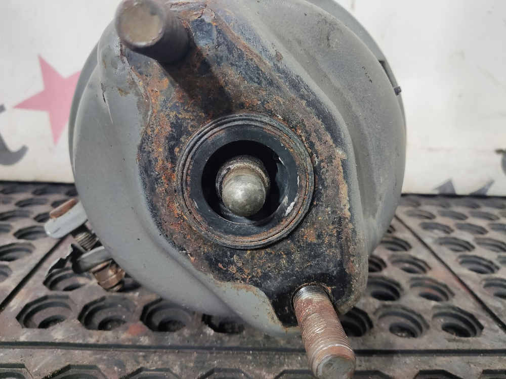 Энергоаккумулятор задний 2023г