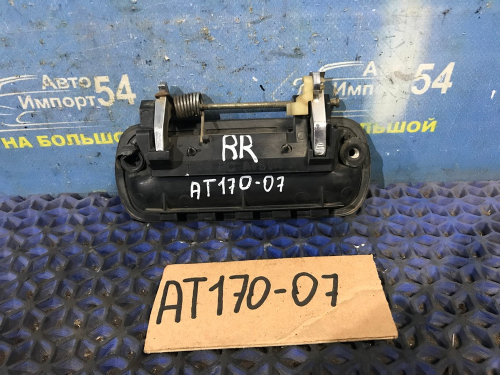 Ручка двери задней правой внешняя TOYOTA CORONA 1991