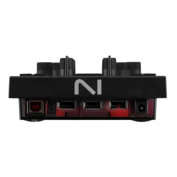 Native Instruments Traktor Kontrol X1 MK3 Black
