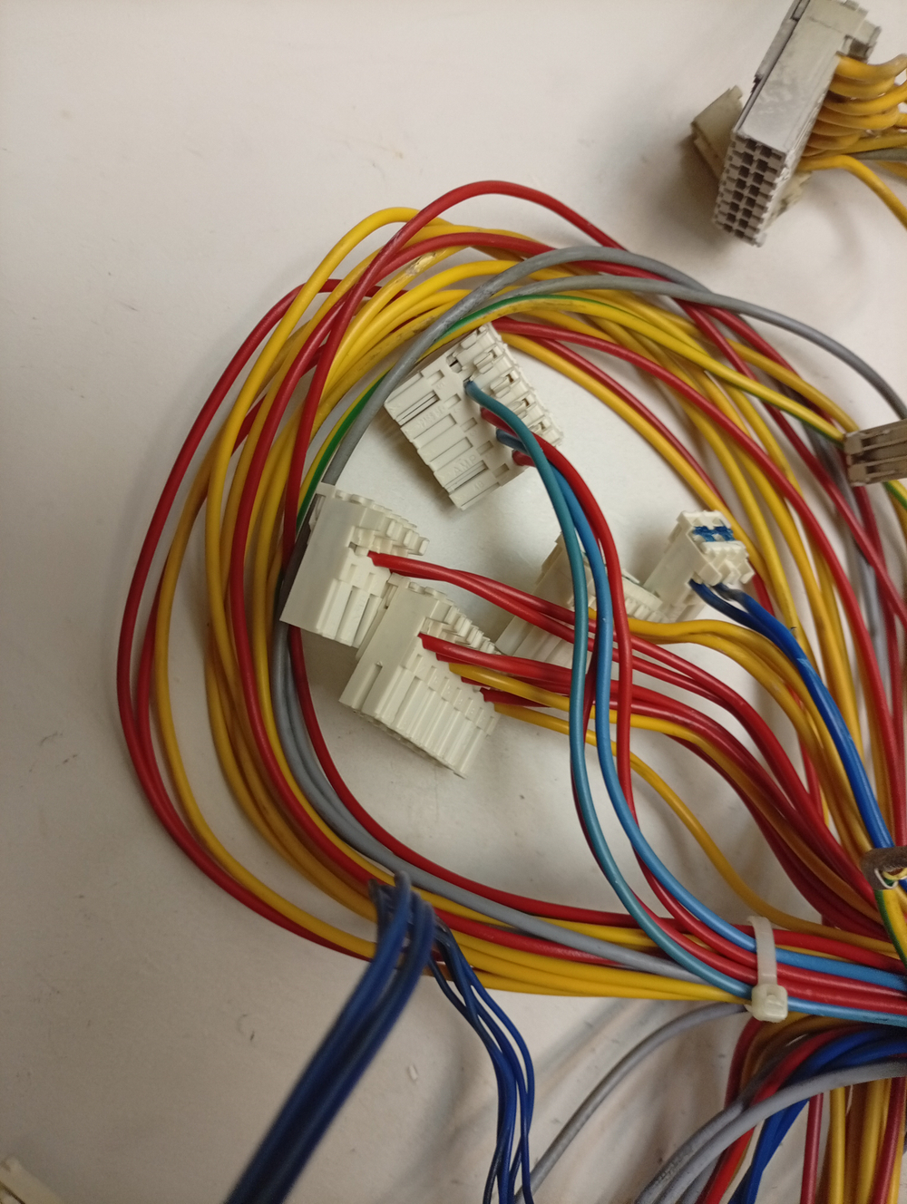 FE925N кт21 Проводка (комплект проводов) для стиральной машины Zanussi AEG Electrolux 1464035059 б/у